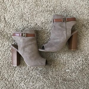 Open toed heel booties
